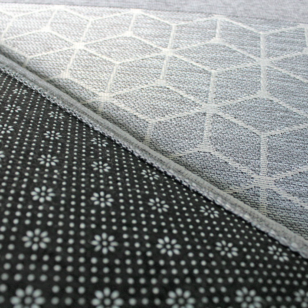 Niki Cains Mia Rug