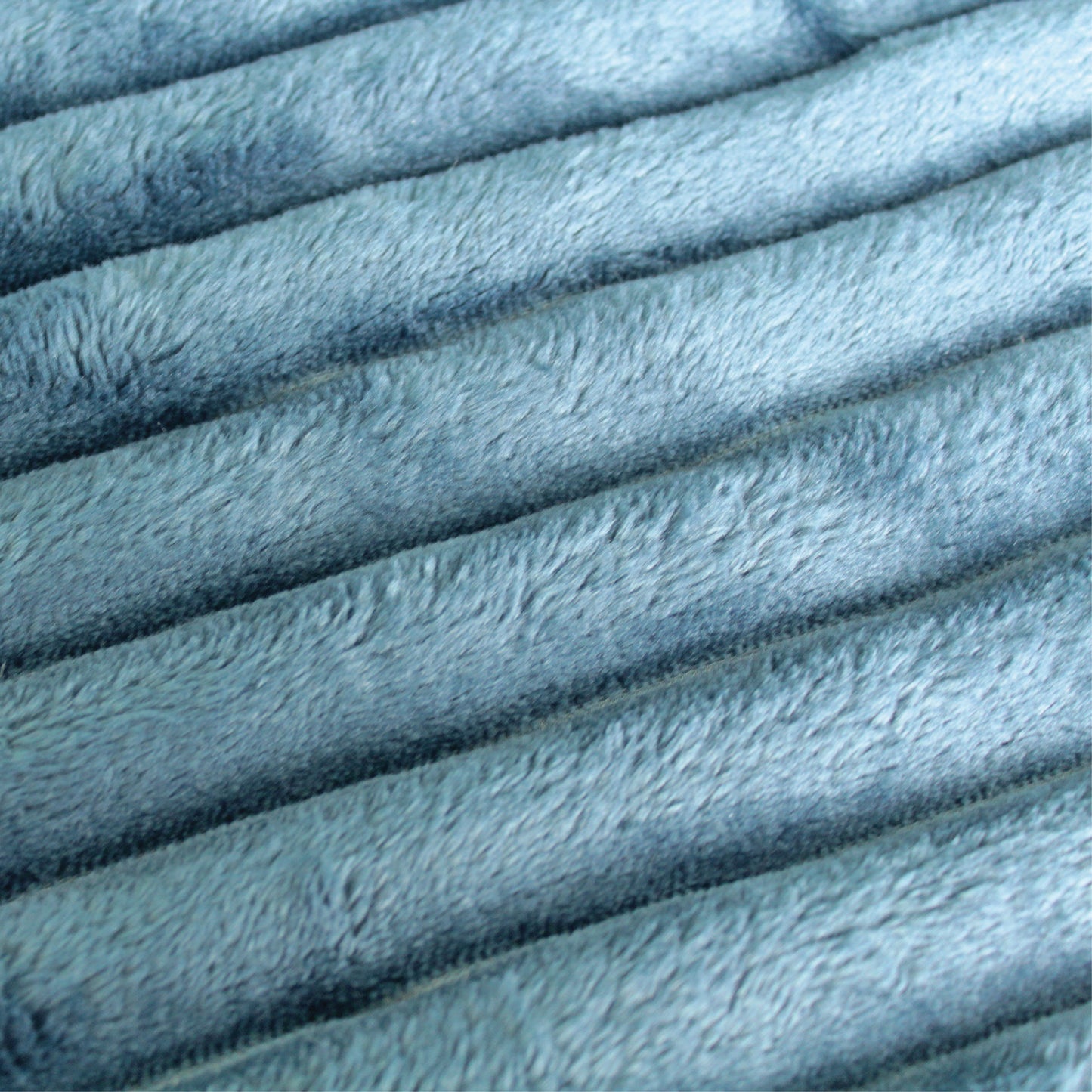 Niki Cains Rennes Cushion